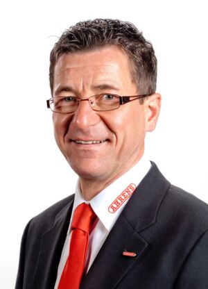 Matthäus Parz, Ahrens Außendiensttechniker Sanierung für die Stadt Graz und Umgebung