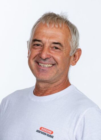 Anton Amon, Spezialist für Kaminsanierung und Kaminneubau