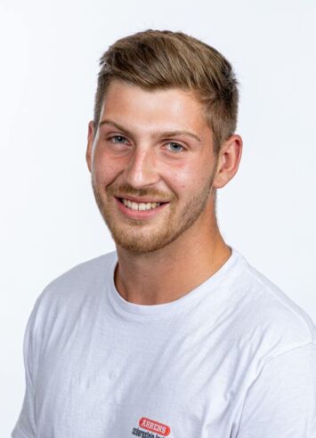 Simon Zeller, Spezialist für Kaminsanierung und Kaminneubau