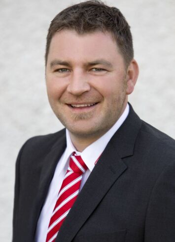 Martin Mühlbacher, Außendiensttechniker für Kaminsanierung