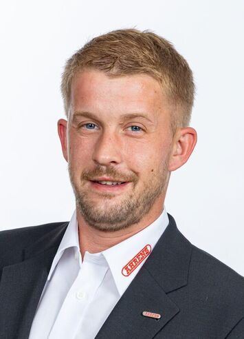Rene Buchebner, Außendiensttechniker für Kaminsanierung