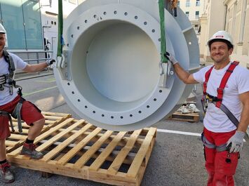 40 Meter hohe Verantwortung: Kaminspezialist erneuert Stahlschornsteine am LKH-Univ. Klinikum Graz